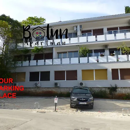 Botun Free Parking
